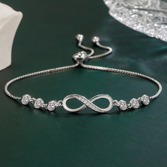 Fine Silver Jewelry - Gorgeous Infinity w/ Diamonds, 8.00 " Inch Long Bracelet  .925 Sterling Silver